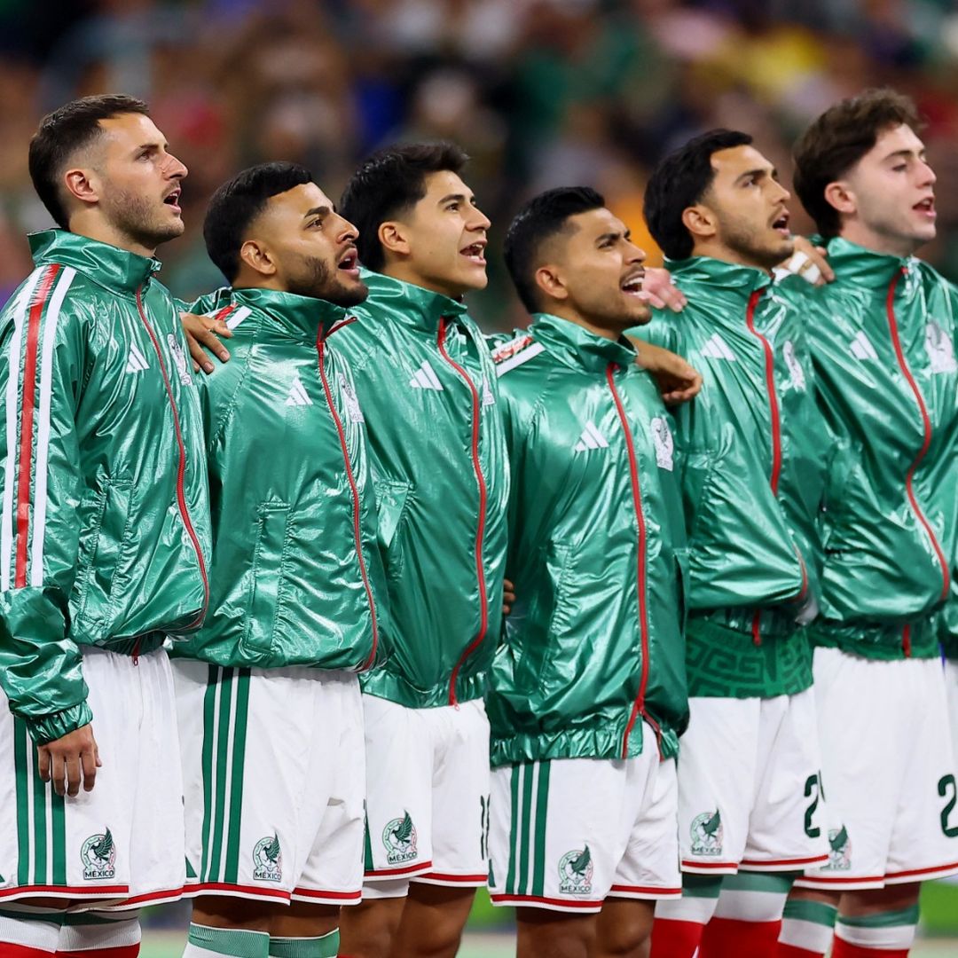 Selección Mexicana entona Himno Nacional